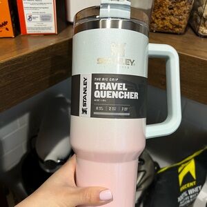 Stanley Travel Quencher - Pink